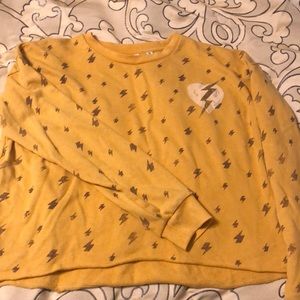 Junk Food crop sweatshirt medium